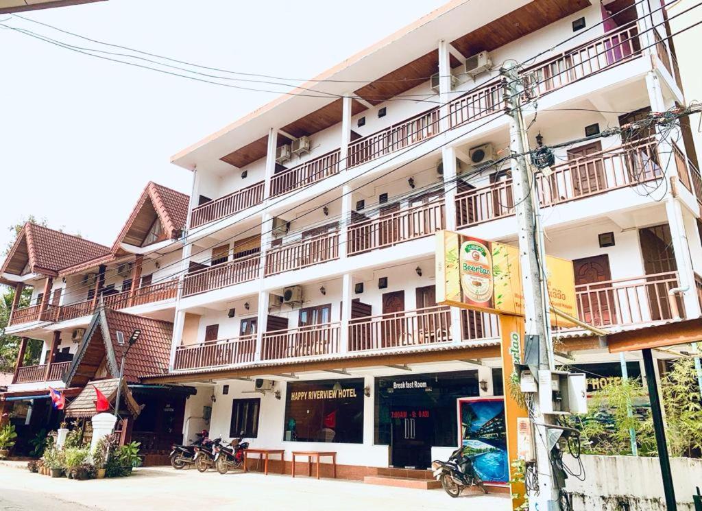 Happy Riverview Hotel 방 비엥 외부 사진