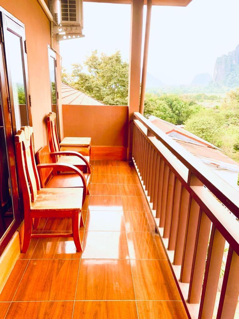 Happy Riverview Hotel 방 비엥 외부 사진