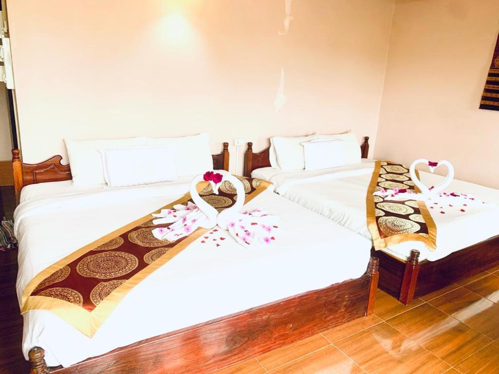 Happy Riverview Hotel 방 비엥 외부 사진