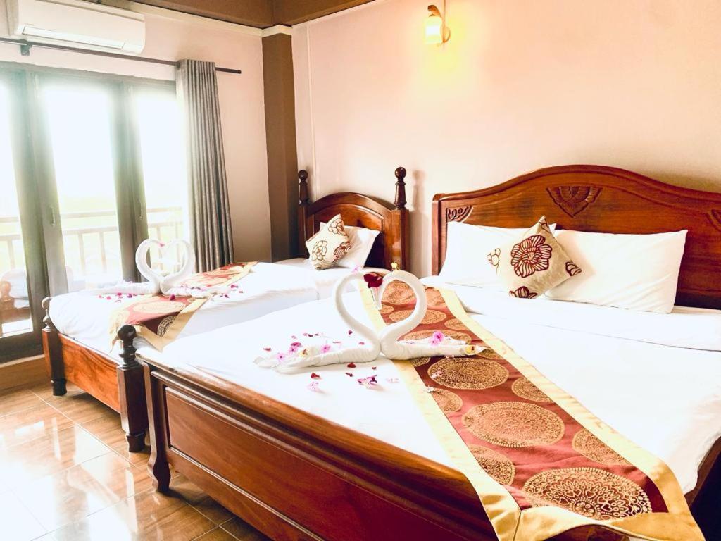 Happy Riverview Hotel 방 비엥 외부 사진