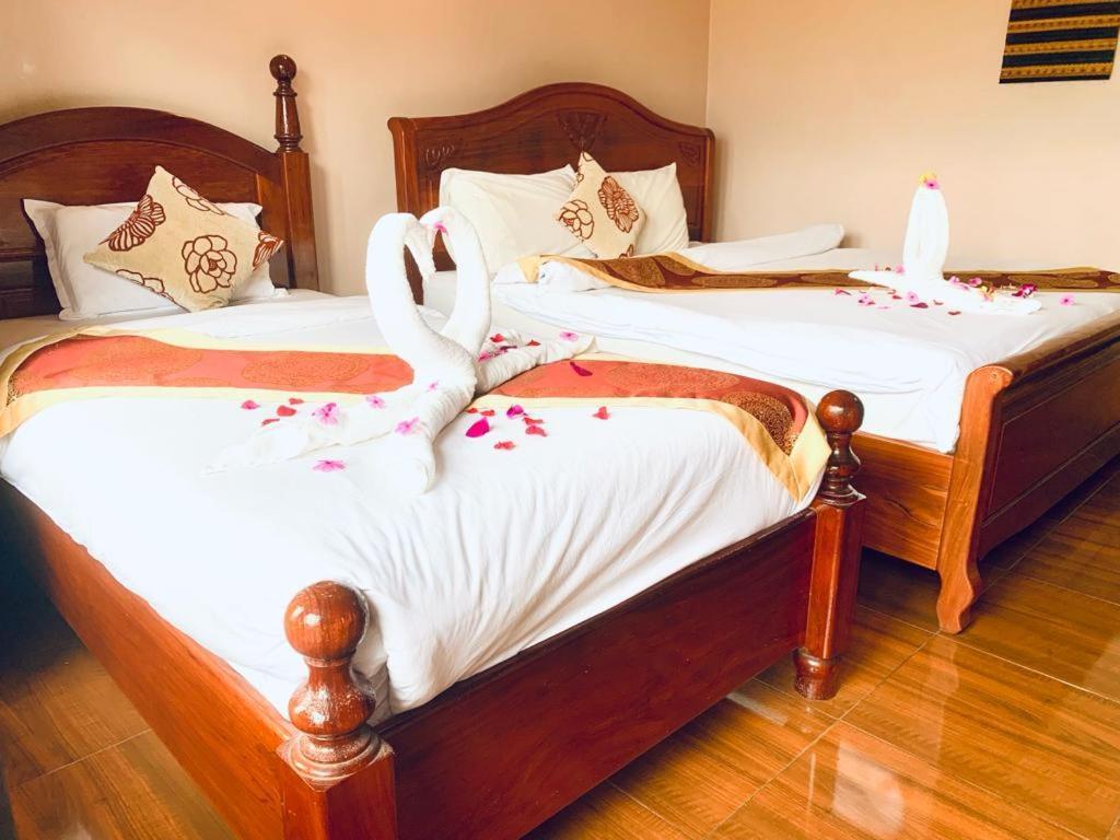 Happy Riverview Hotel 방 비엥 외부 사진