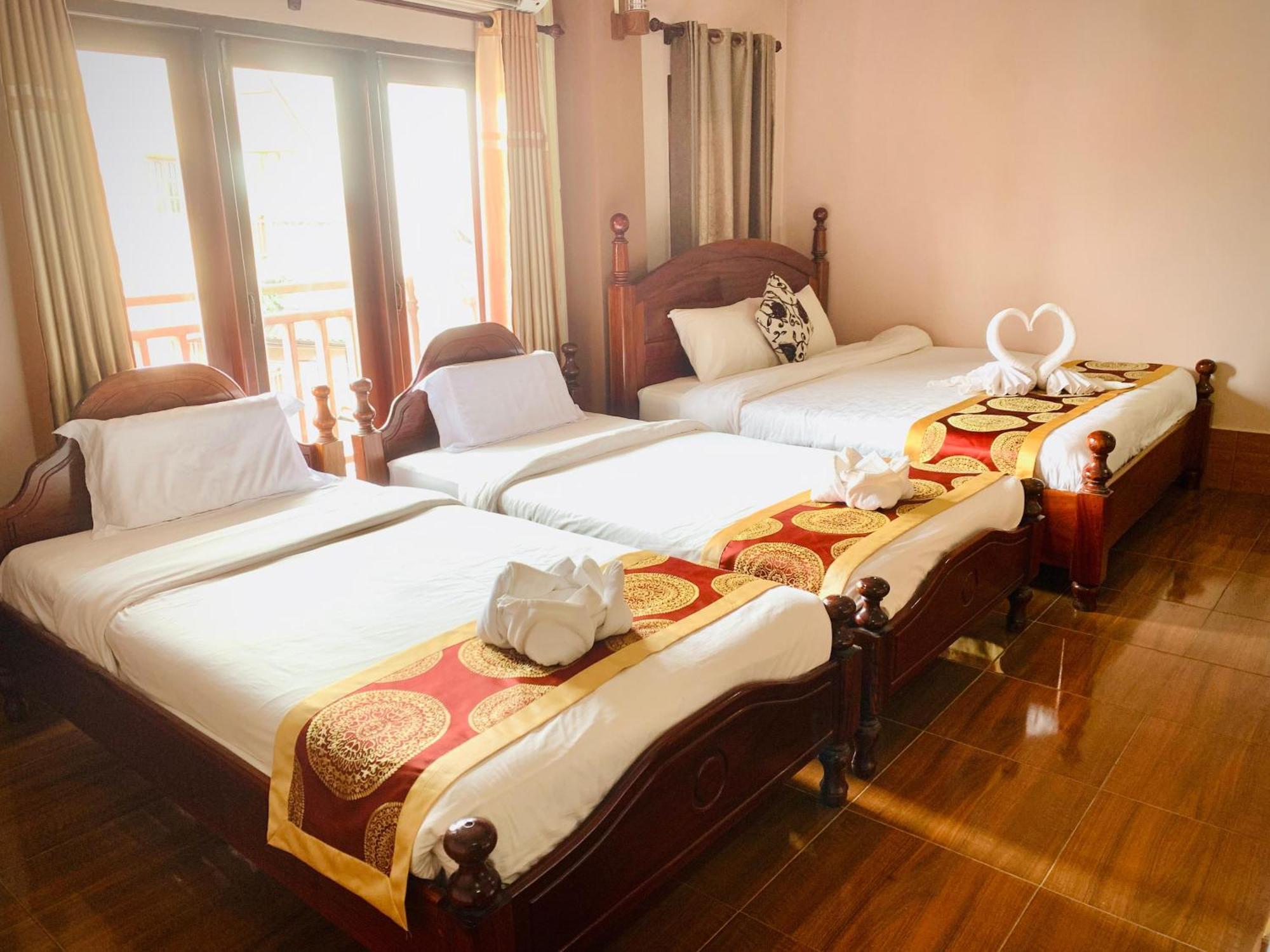 Happy Riverview Hotel 방 비엥 외부 사진