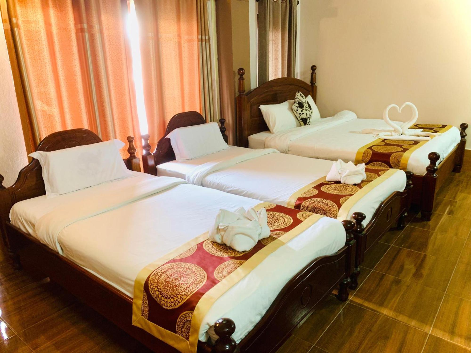 Happy Riverview Hotel 방 비엥 외부 사진