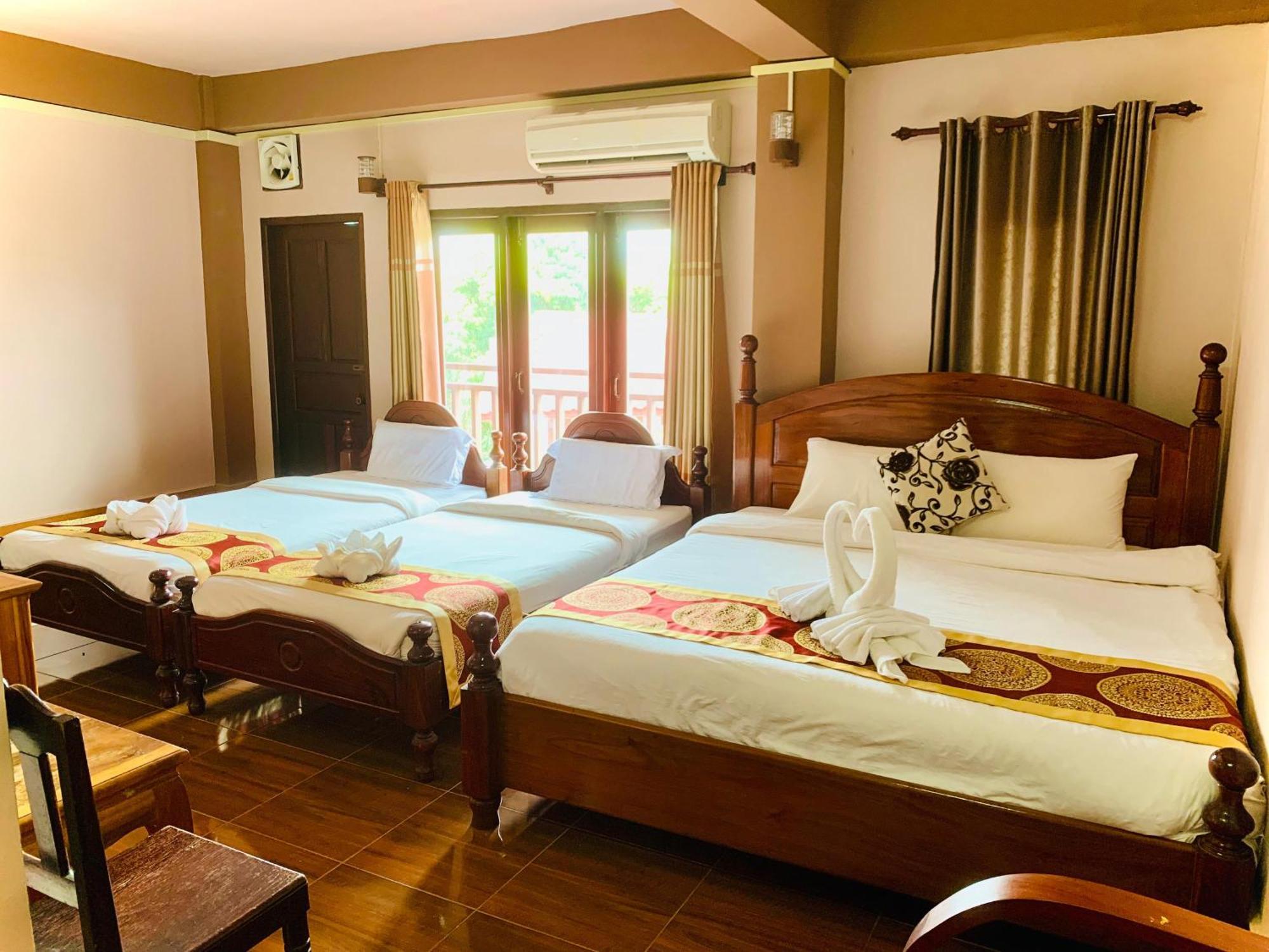 Happy Riverview Hotel 방 비엥 외부 사진