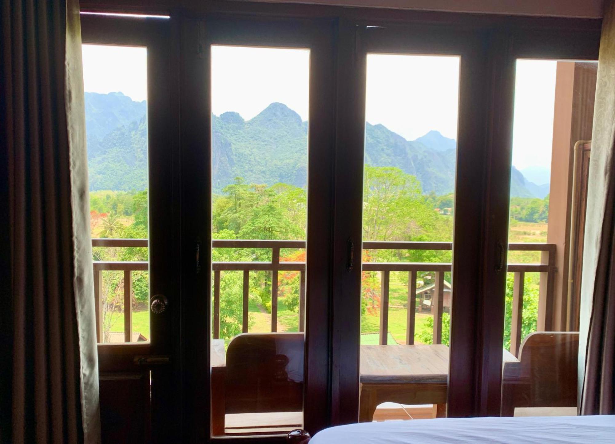 Happy Riverview Hotel 방 비엥 외부 사진