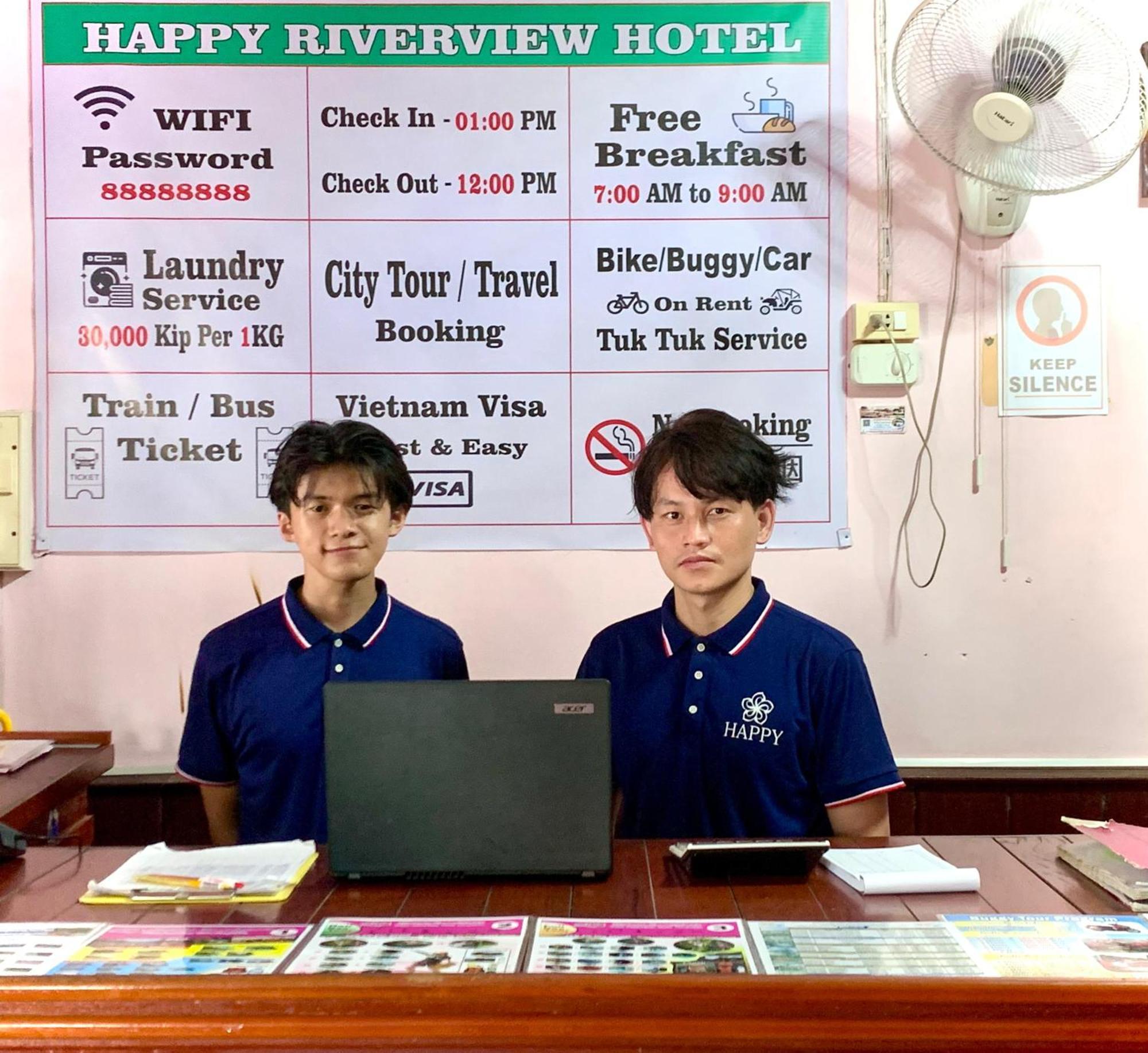 Happy Riverview Hotel 방 비엥 외부 사진